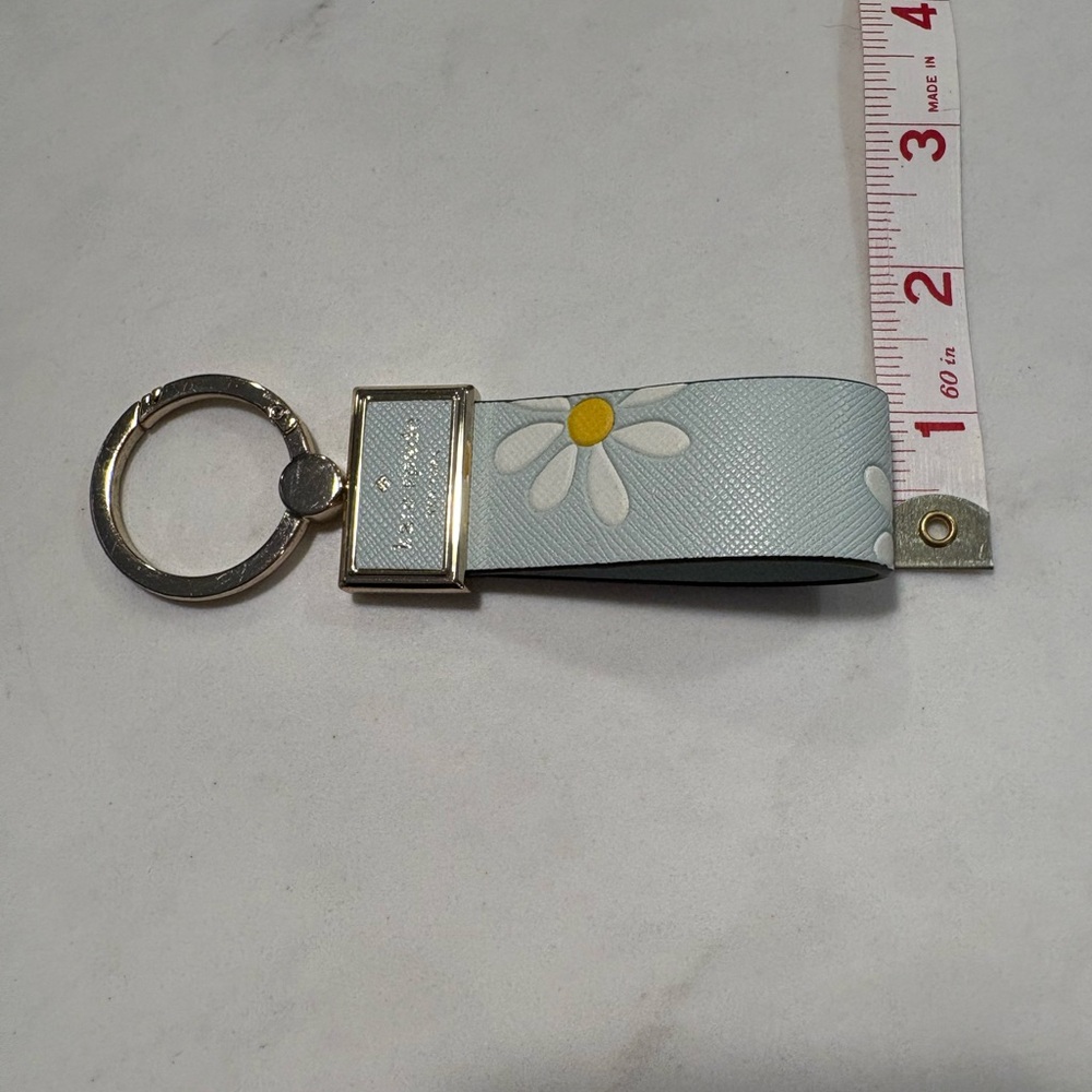 Kate Spade White Daisy Key Holder